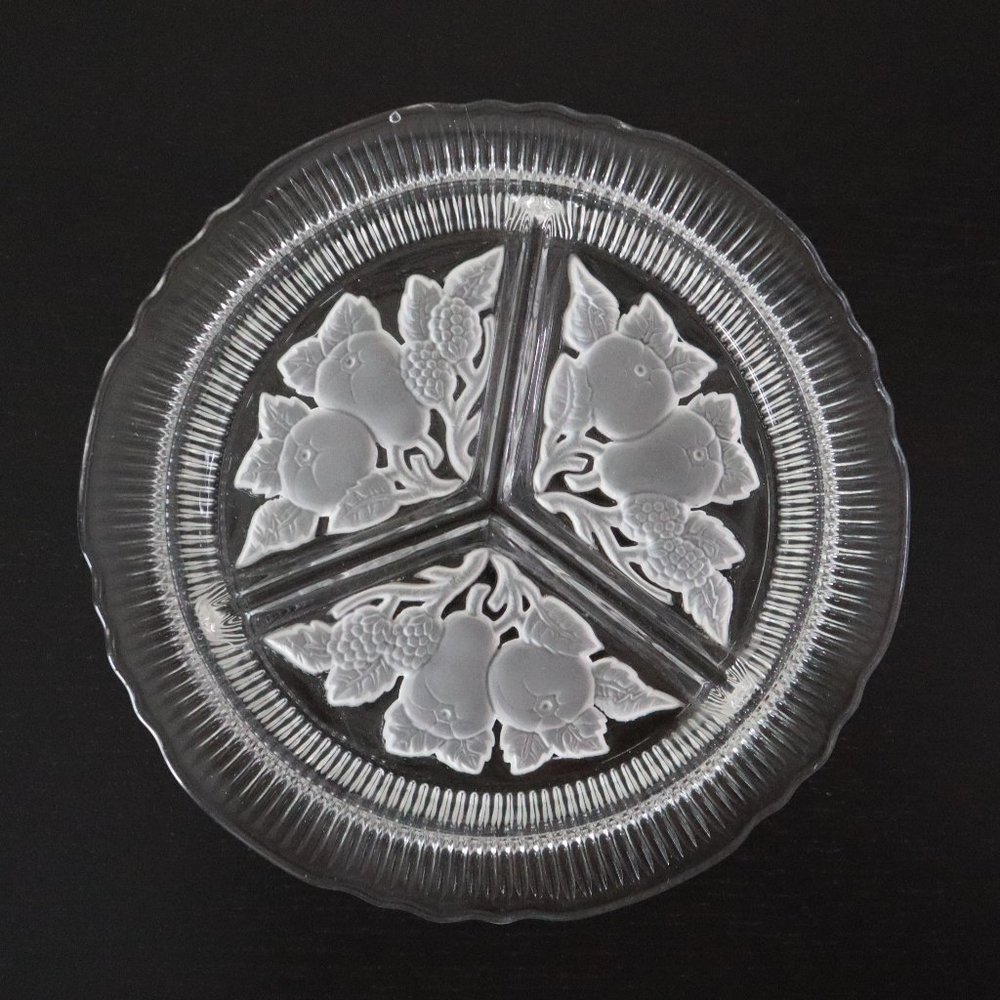 Imperial Glass Intaglio Fruit Three Compartment Relish Tray Vintage